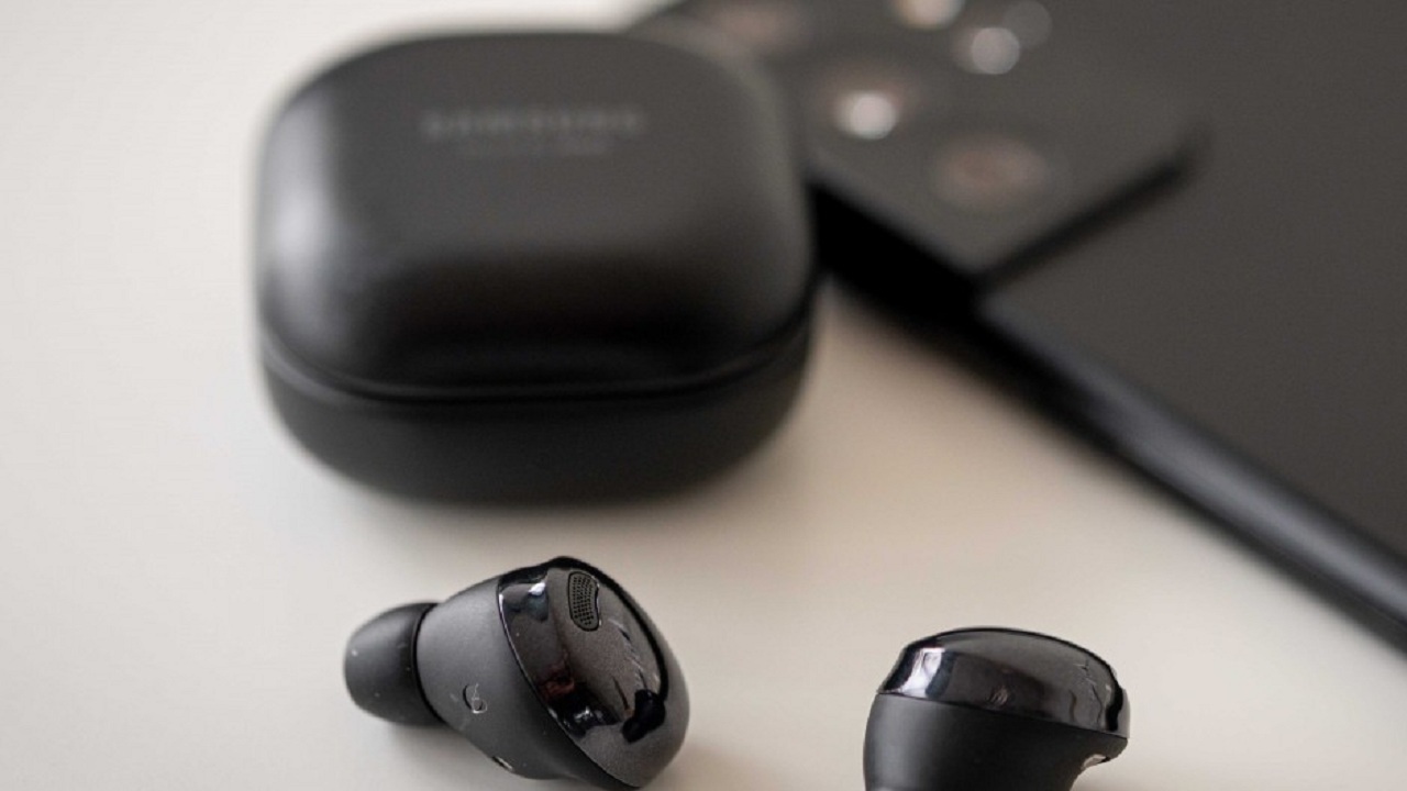 معرفی رنگ‌ها و جزئیات هدفون Galaxy Buds ۲