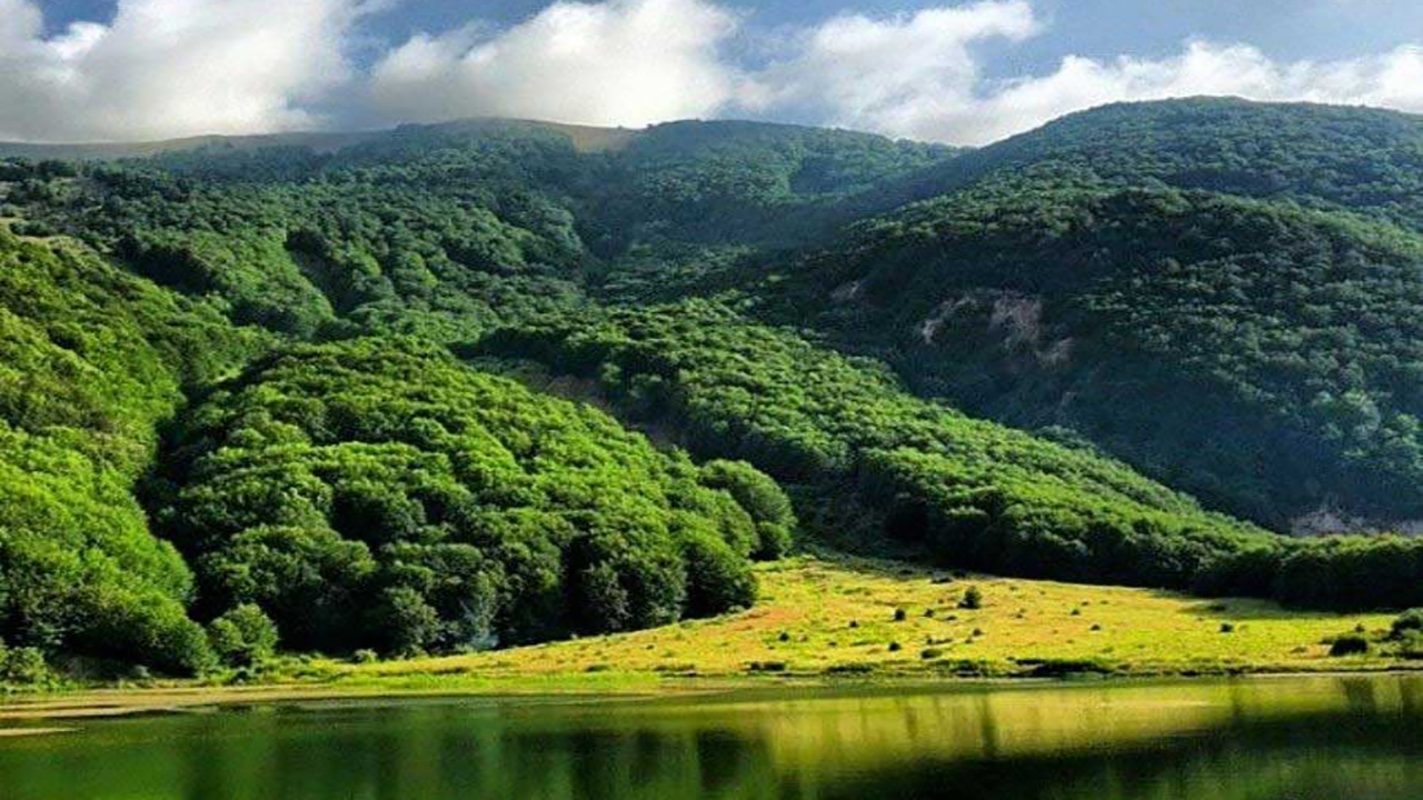 ارتفاعات سبز و تماشایی رودبار + فیلم
