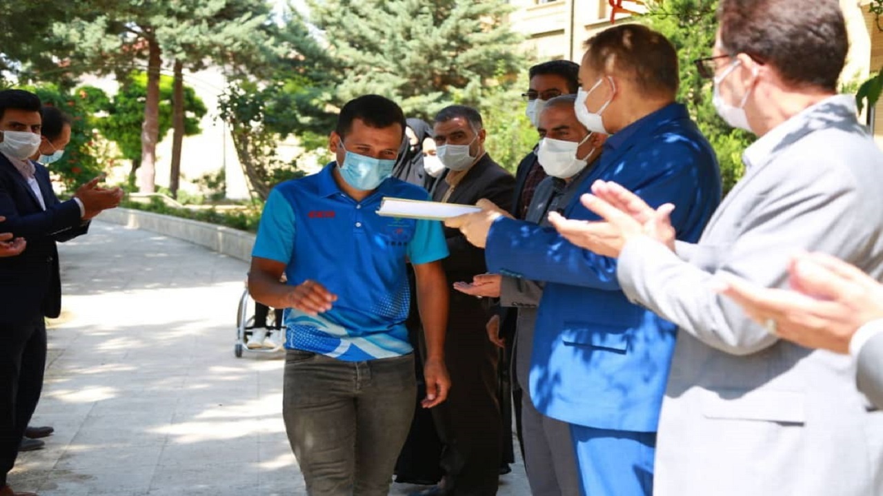 ورزش جانبازان و معلولان افتخار آفرین میدان‌های بزرگ بوده است