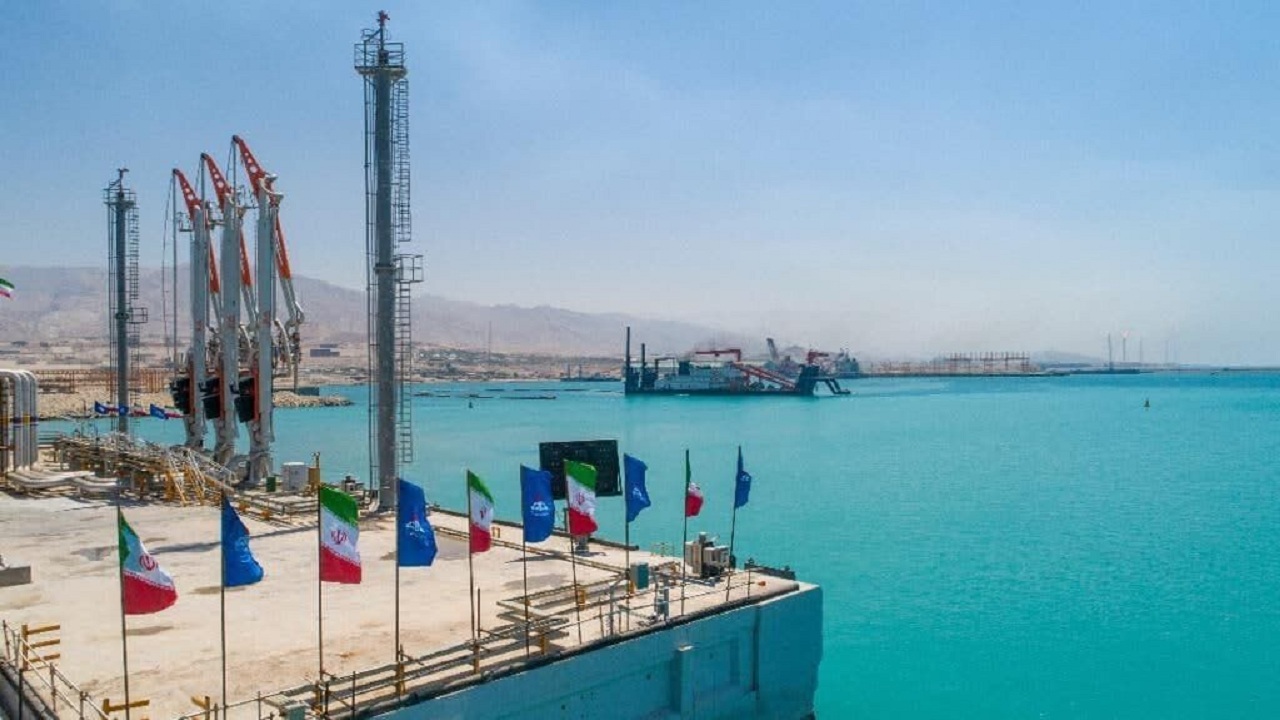 بخش فراساحل فاز ۱۴ پارس جنوبی و فاز نخست بندر سیراف پارس افتتاح شد