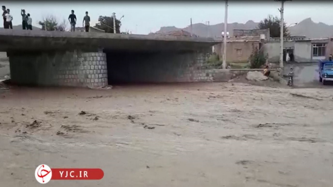 جاری شدن سیل در یامچی