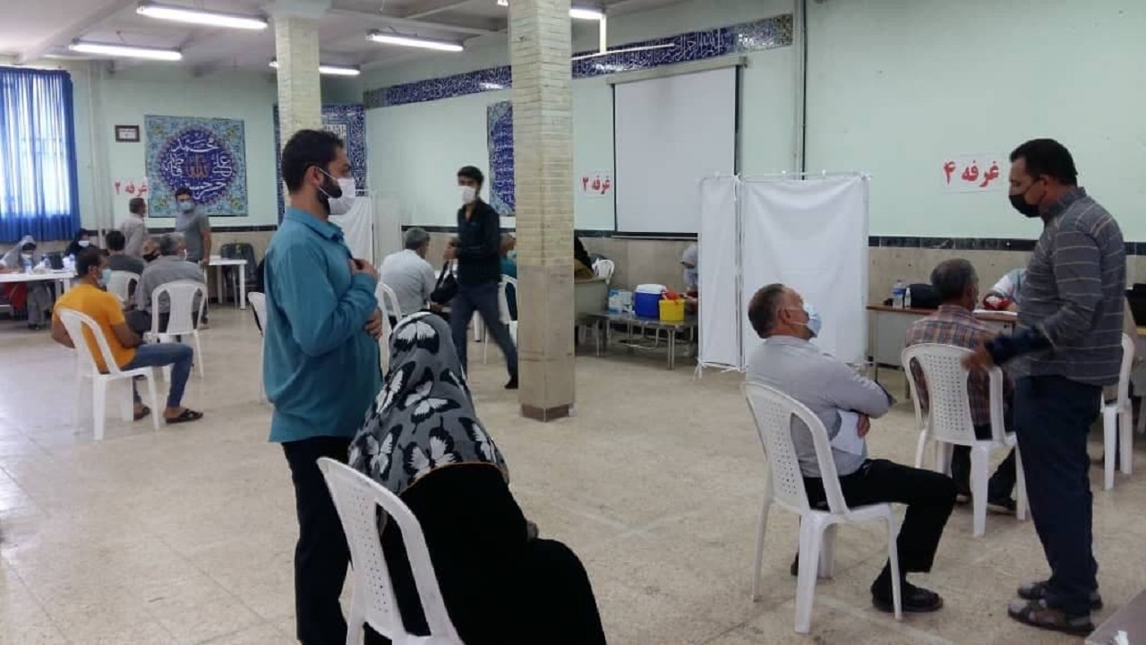 ۴۳۰ نفر توسط هلال احمر قزوین واکسن کرونا دریافت کردند