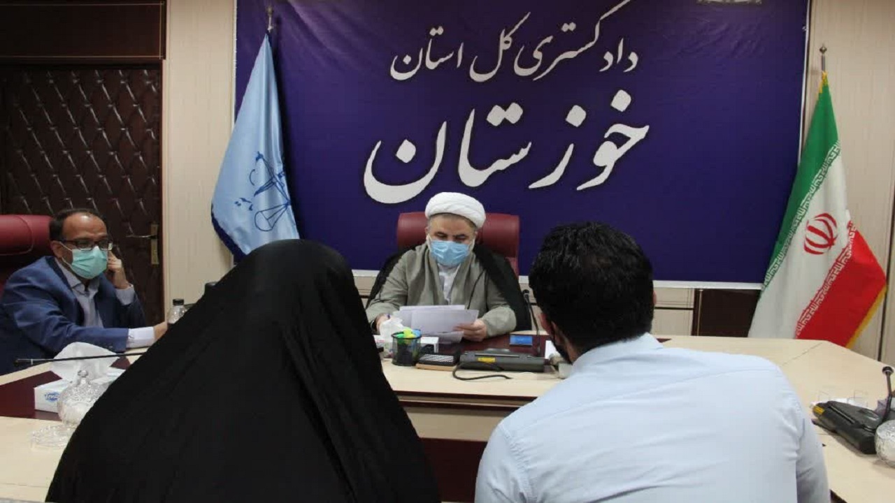دستگاه قضایی پناهگاه مردم است