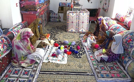 هنر سوزن دوزی