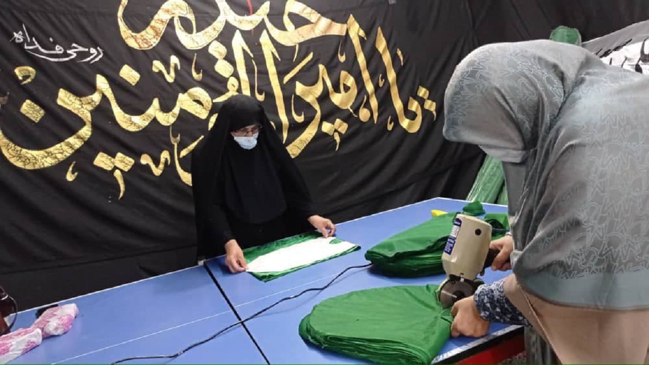 دوخت ۲ هزار و ۵۰۰ سری لباس شیرخوارگان حسینی در قزوین