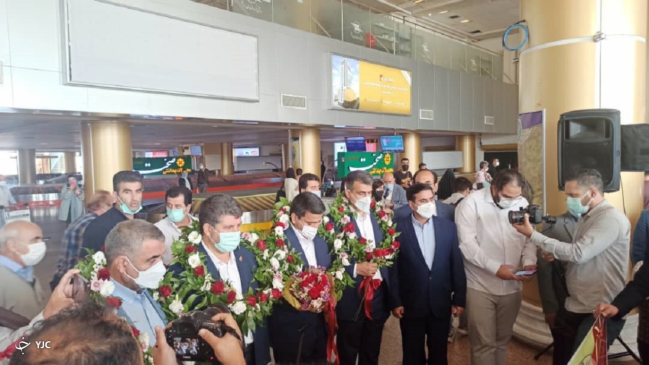 ورود قهرمان طلایی ایران در المپیک به مشهد