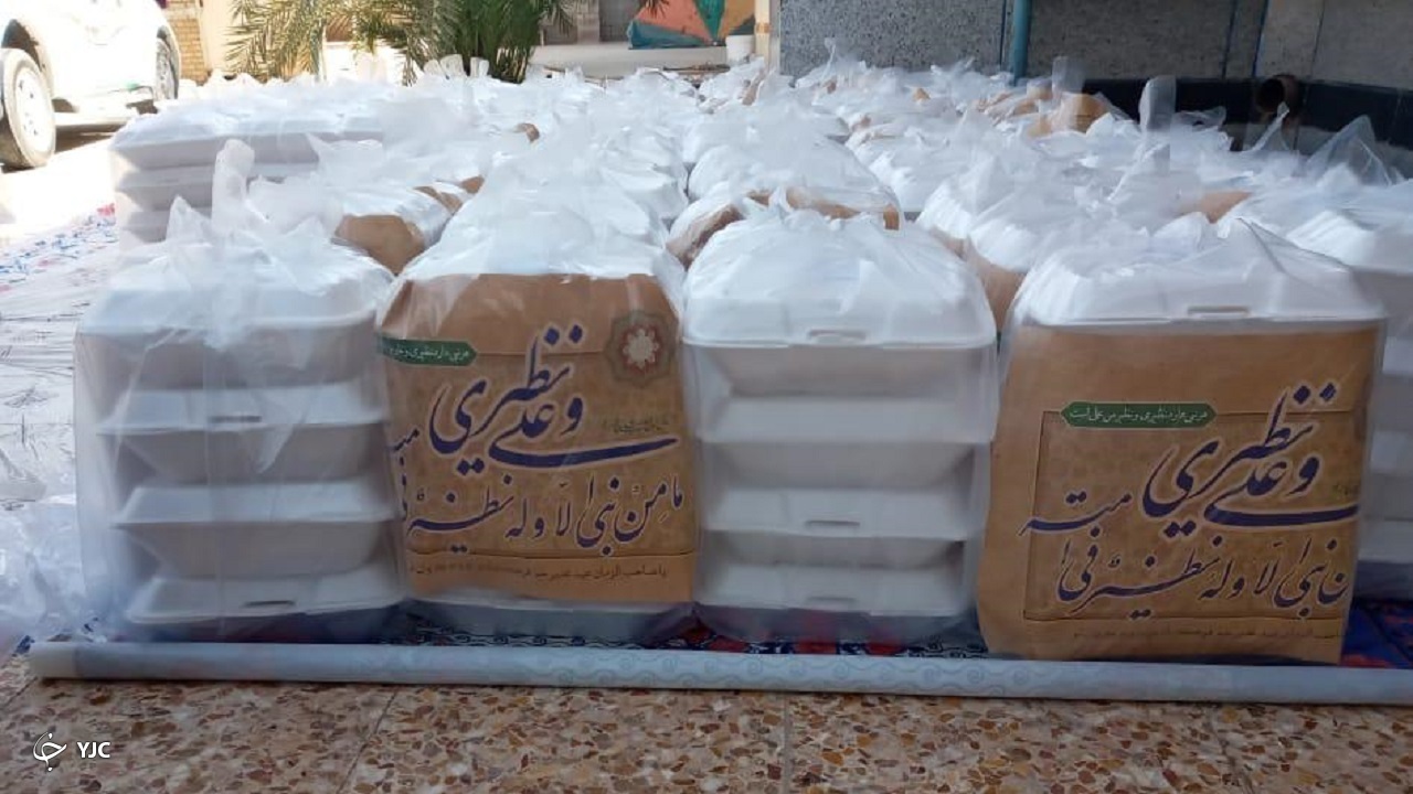 نیازمندان باوی بر سفره علوی نشستند