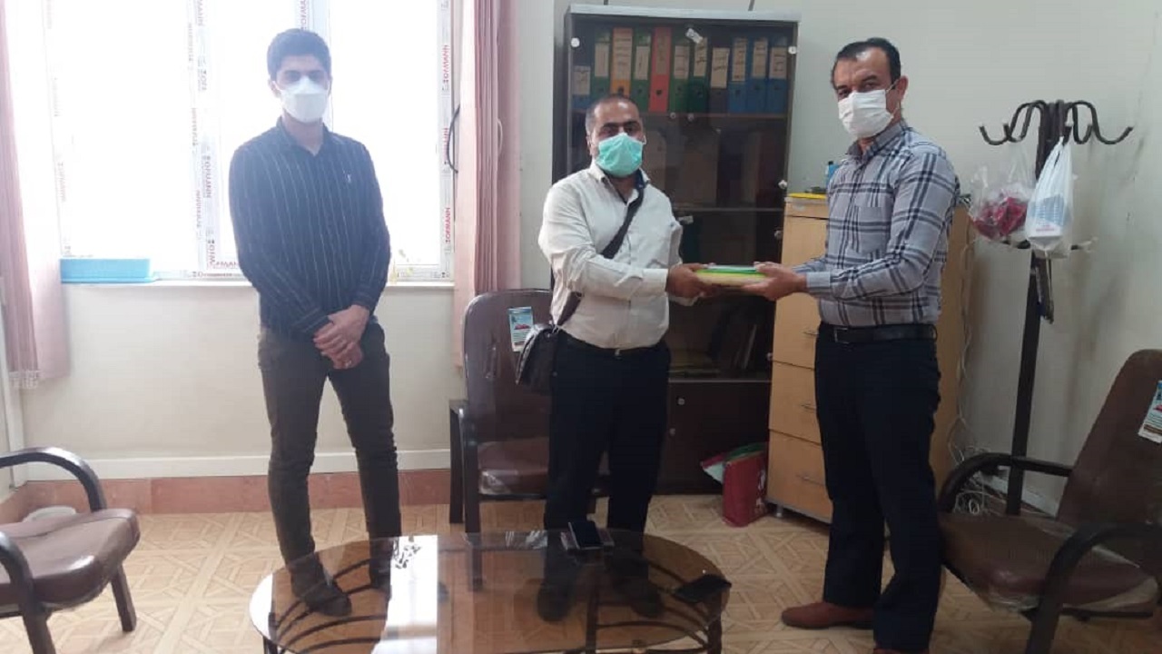 مشارکت فعال شهروندان آبادانی در جشنواره کتابخوانی رضوی