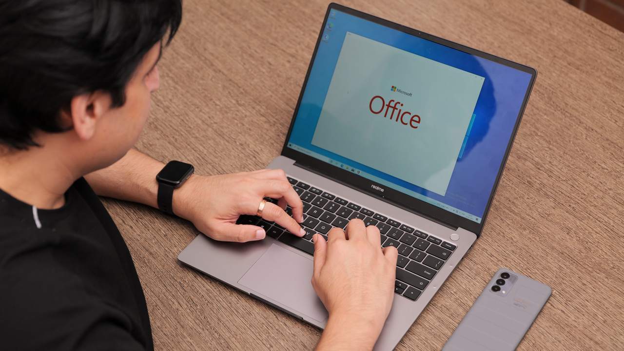 لپ تاپ جدید شرکت ریلمی از پردازنده Intel Core i ۵-۱۱۳۵ G ۷ استفاده خواهد کرد