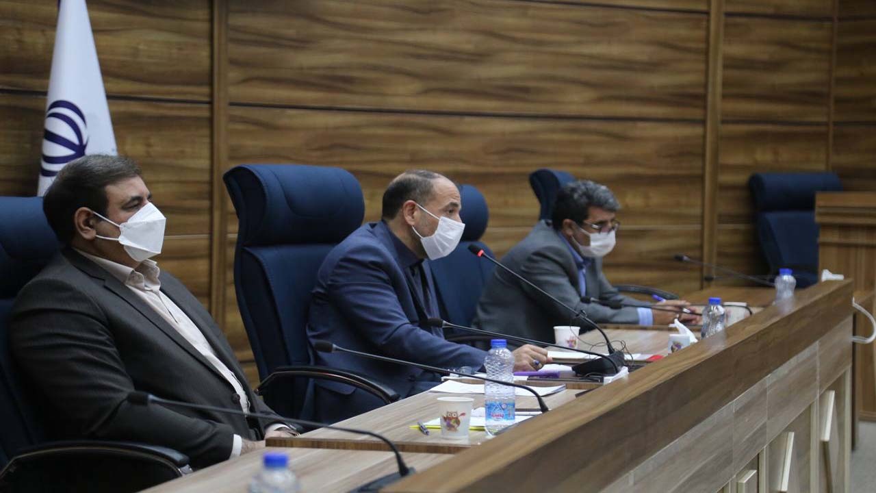 تامین تجهیزات درمانی و برخورد قاطعانه با هر نوع تجمع باید اولویت نخست ستاد کرونا باشد