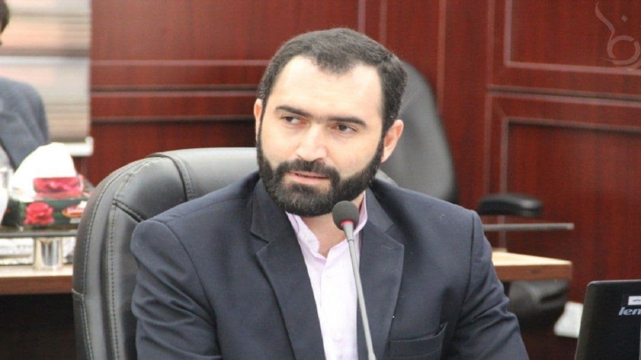 پرهیز از هرگونه سهم‌خواهی در دوران خدمت‌گزاری