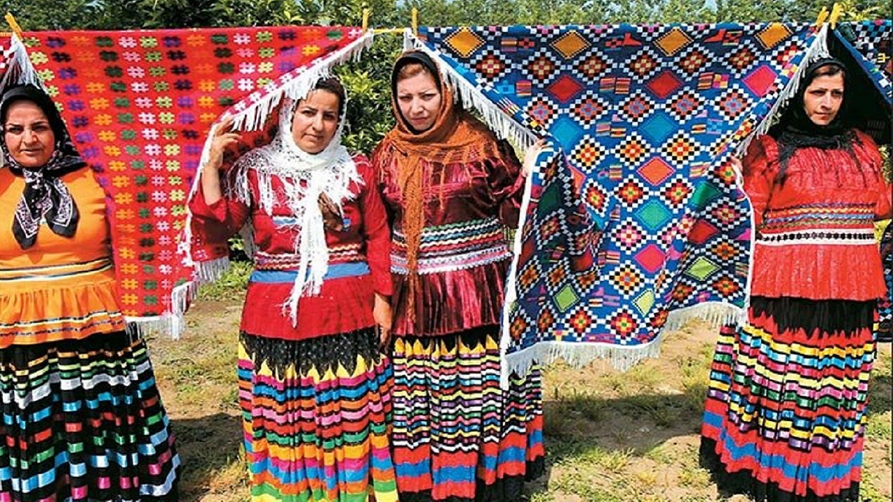 هرآنچه از لباس‌های محلی بانوان ایرانی باید بدانید