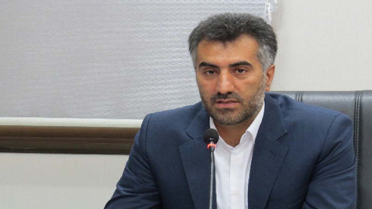 نمونه برداری از ۸۳۱ فقره کالای تولیدی برای انطباق با استاندارد در قزوین