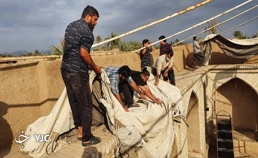 پوش کشی حسینیه قاضی&zwnj;های بافق انجام شد