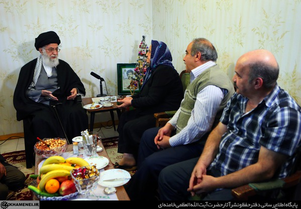 کلیسایی به نام یک شهید در قلب تهران/ سقاخانه&zwnj;ای که در کلیسای شرق آشوری حاجت می&zwnj;دهد!