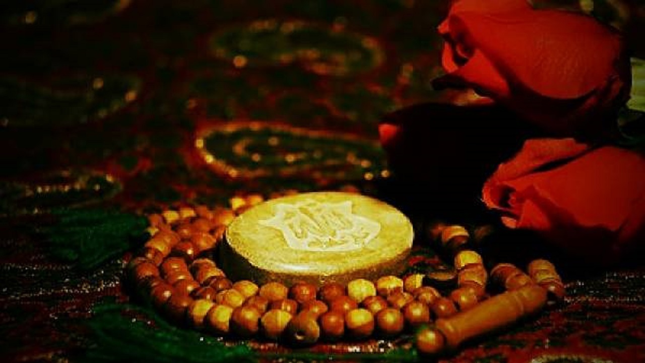 برکت‌های اقامه نماز شب در کلام امام صادق (ع)