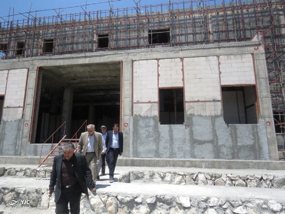 ۷۵ درصد بیمارستان جدید اشنویه پیشرفت دارد