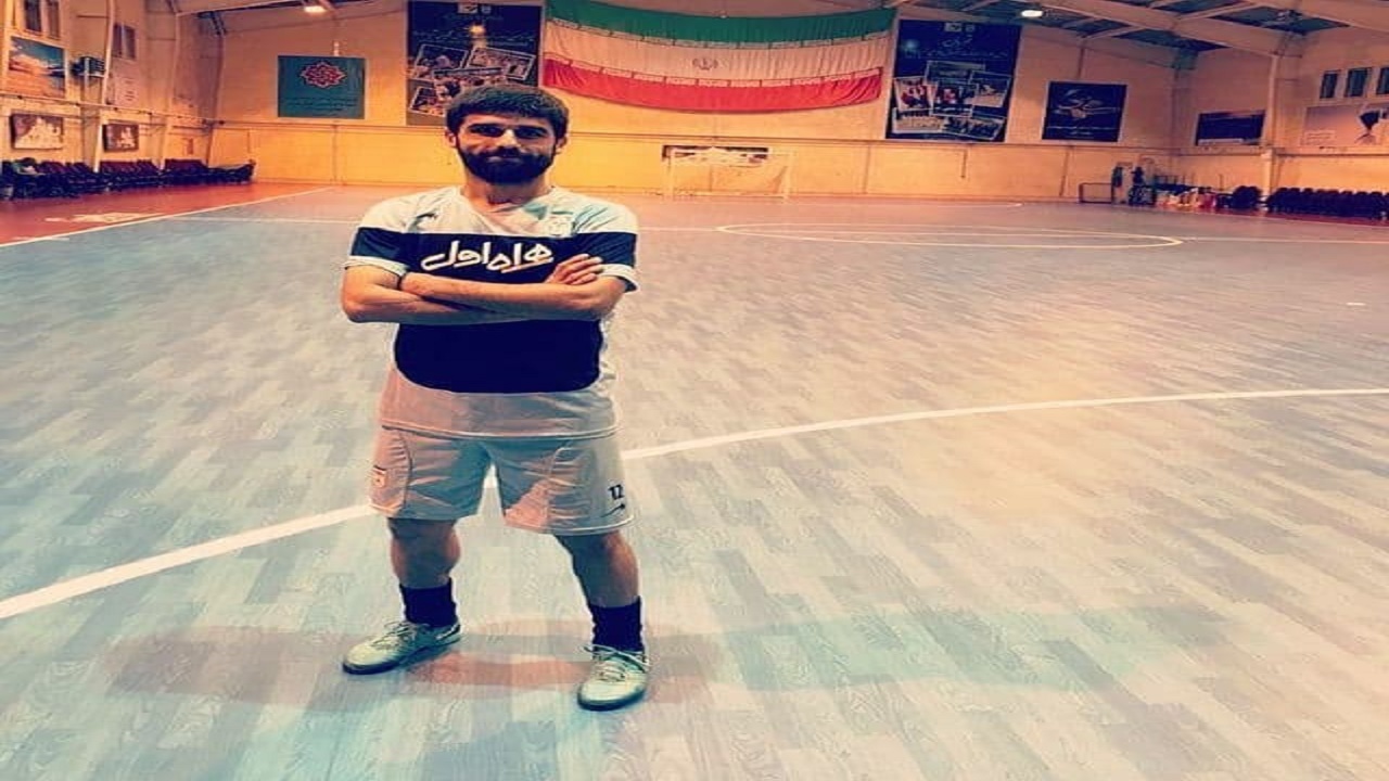 تمدید قرارداد بلباسی با شهروند ساری