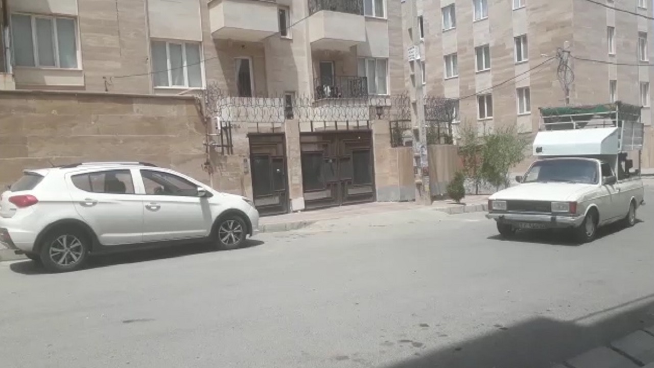 سلب آرامش شهروندان صفادشت از سوی وانت‌بارها + فیلم