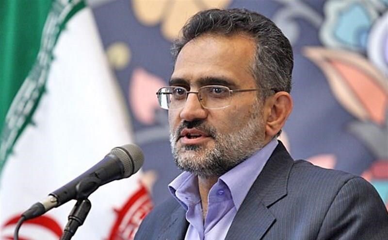 برخی معتقدند بهترین دفاع حمله است/ مخبر انتخاب خوبی به‌عنوان معاون اول ریاست جمهوری بود/ باید زمان بگذرد تا اقدامات دولت سیزدهم به بار بنشیند
