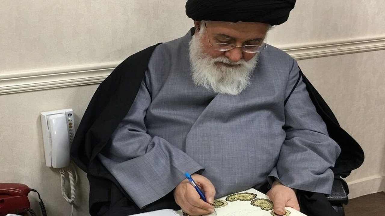 خبرنگاران را به دلیل نقد مورد هجمه قرار ندهید