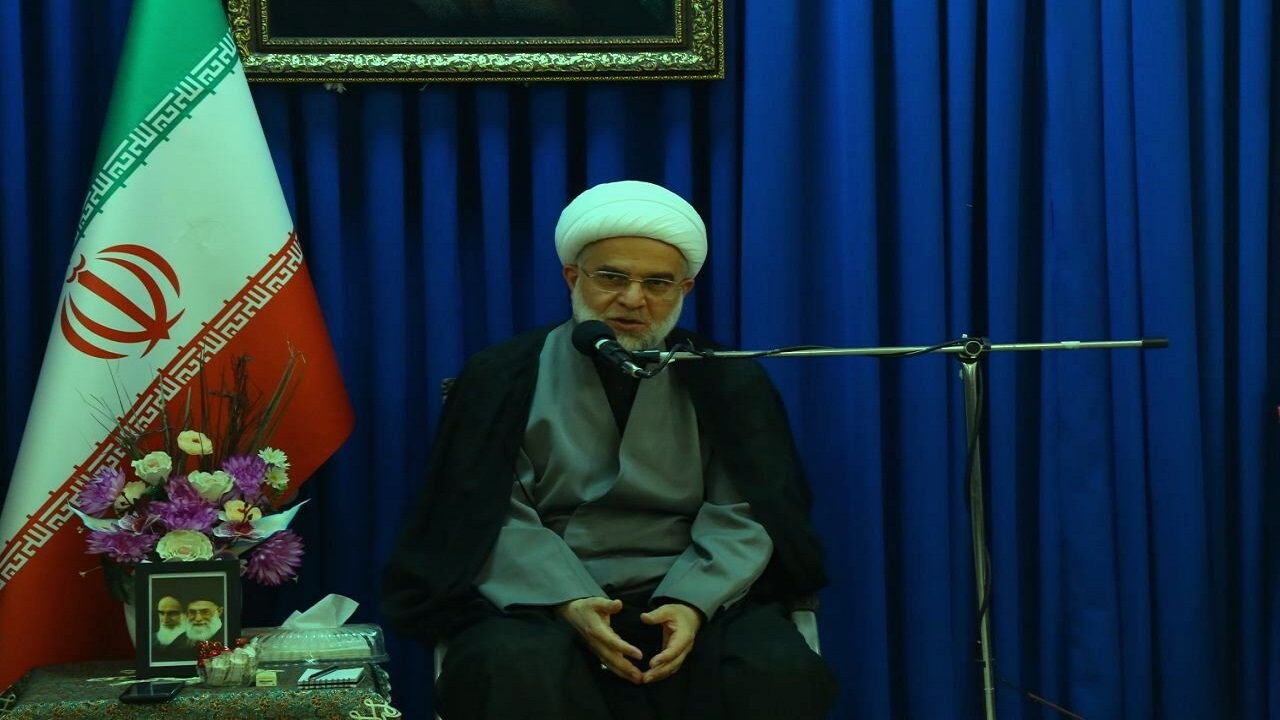 زکات جلوه عینی ایثار در راه خداست