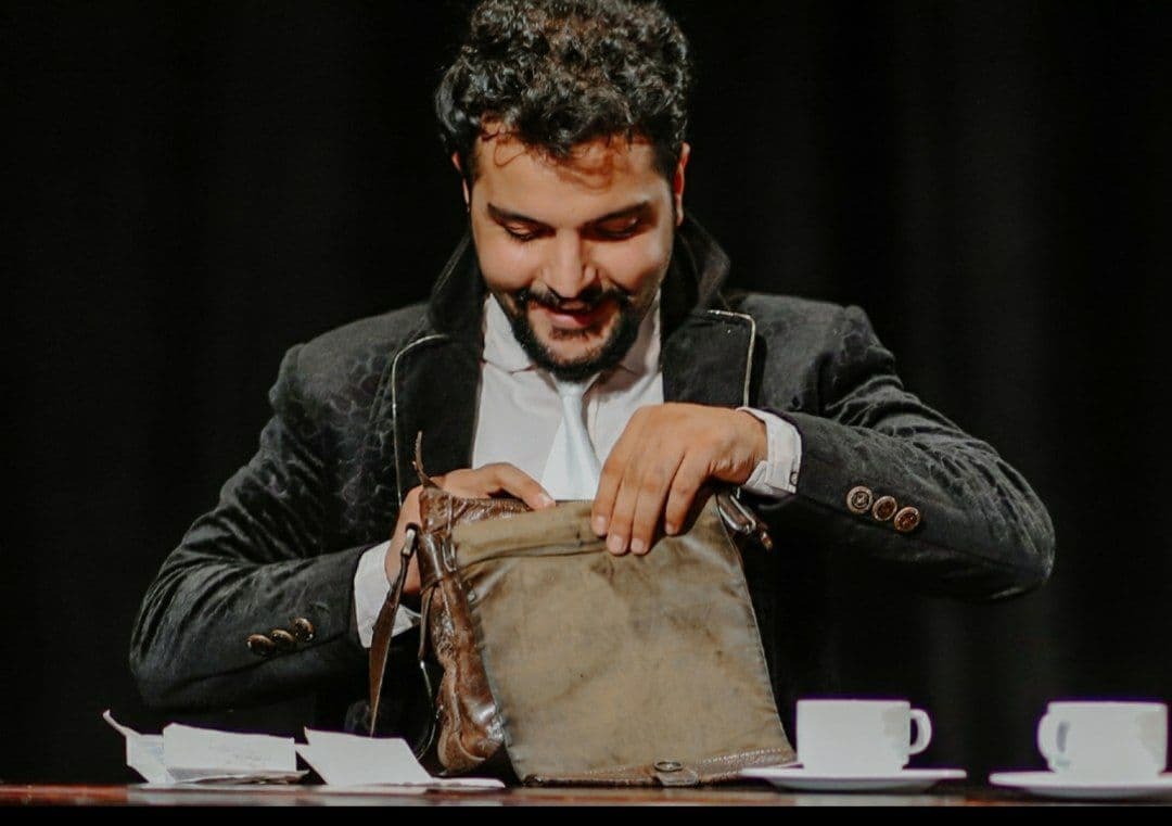 عکس دو