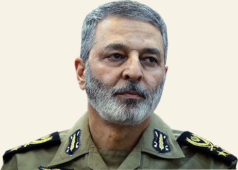 فرمانده کل ارتش درگذشت والده آیت الله شب زنده دار را تسلیت گفت