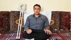 مهارت یک مرد نابینا در اسکیت سواری! + فیلم