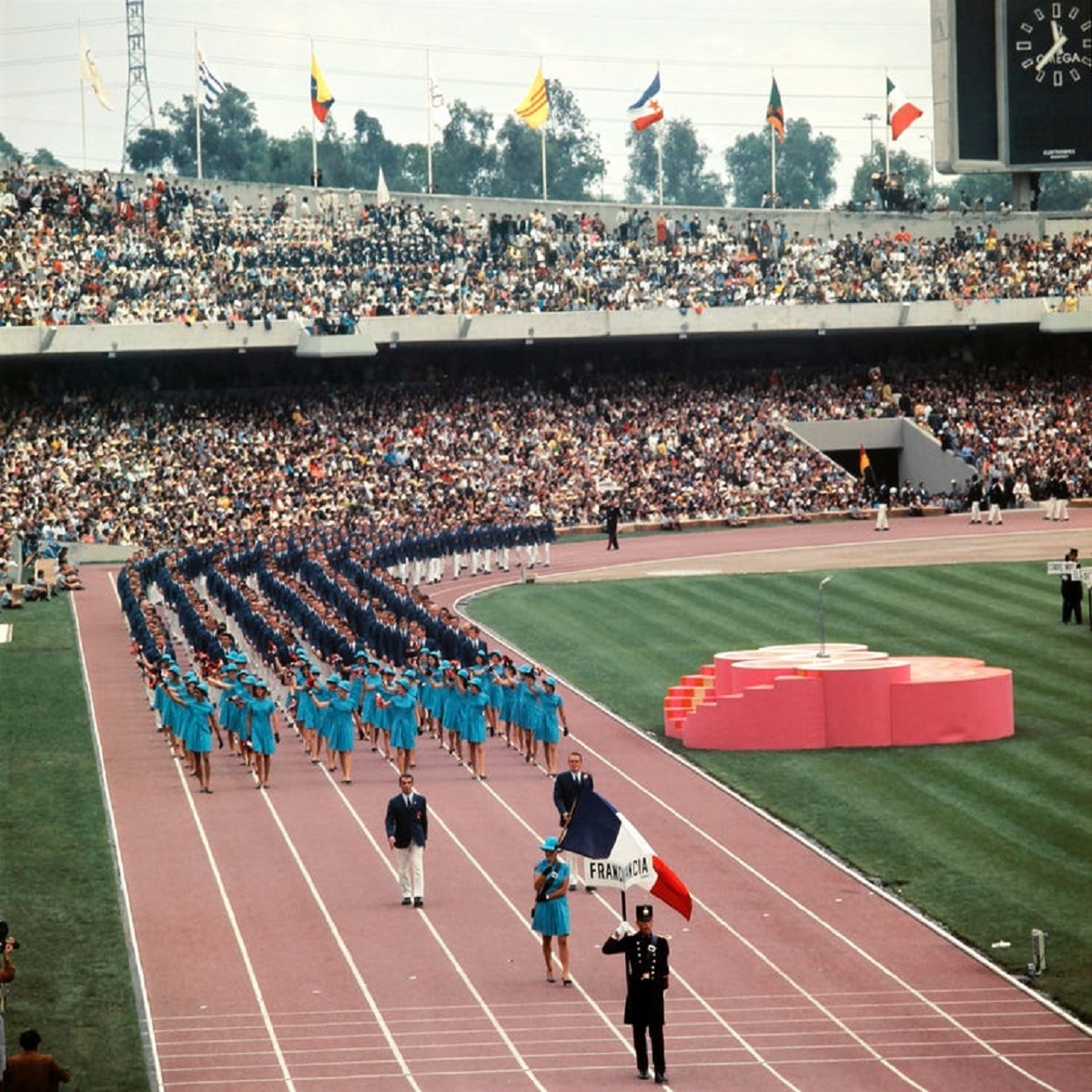 برترین یونیفرم&zwnj;های تاریخ المپیک؛ از ردای ابرقهرمانی تا لباس هری پاتر