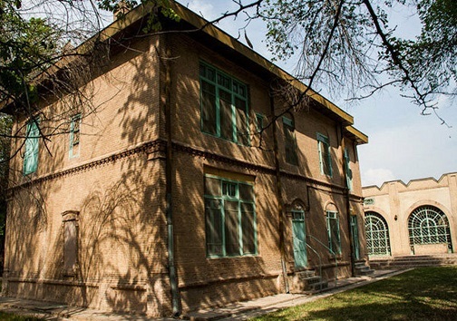 موزه شدن خانه دکتر مصدق تاریخ در خانه مصدق خاک میخورد/ از تبعید دوران استبداد تا خودتبعیدی بازماندگان