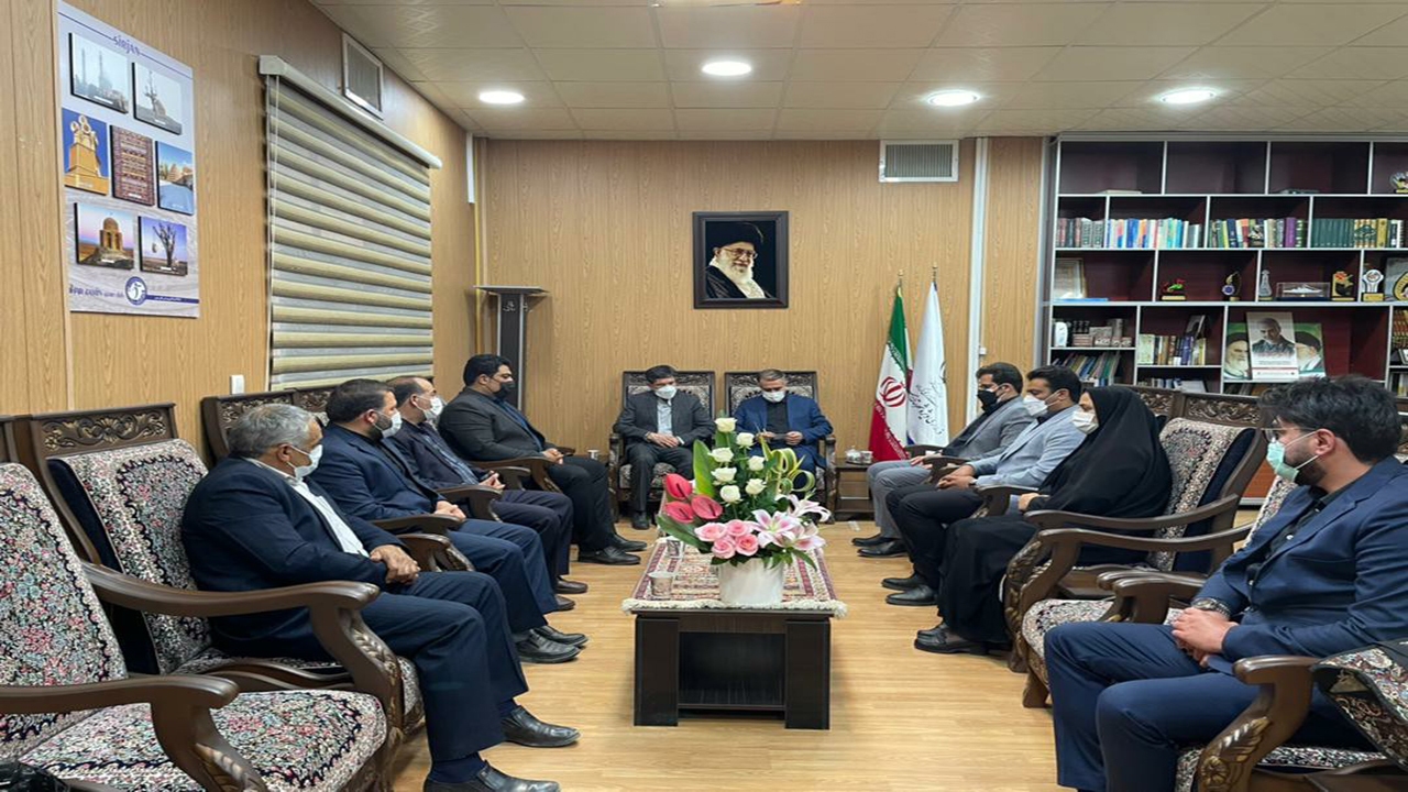 فرماندار سیرجان خواستار تداوم آسفالت معابر شد