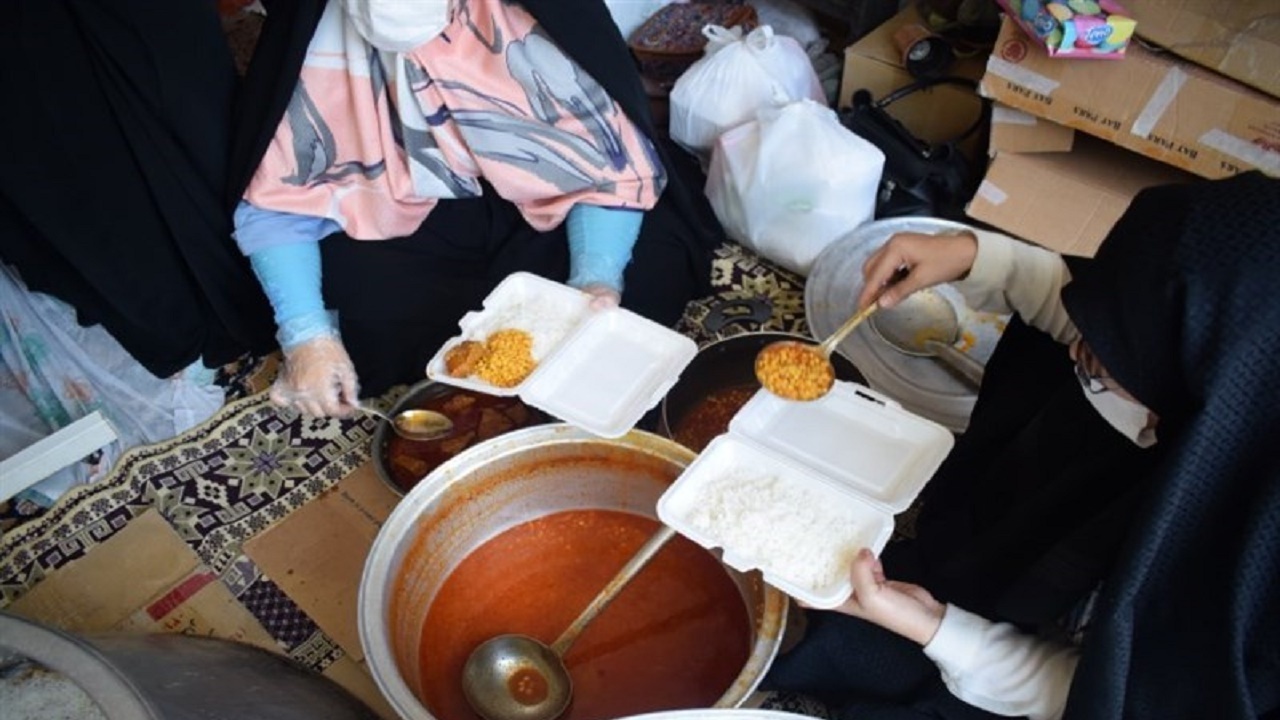 برپایی ۷۲ آشپزخانه در سطح استان اصفهان در طرح اطعام و احسان حسینی
