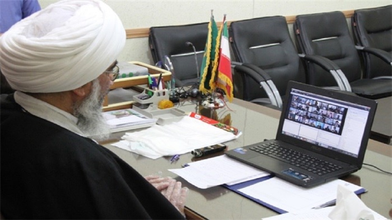 طرح‌های خودکفایی اقتصادی و معیشتی در اولویت قرار بگیرد