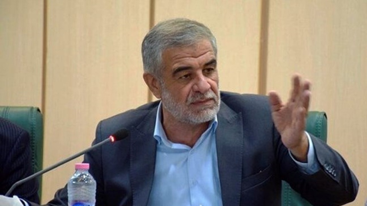 وزارت نیرو خسارت‌های قطعی برق را جبران کند