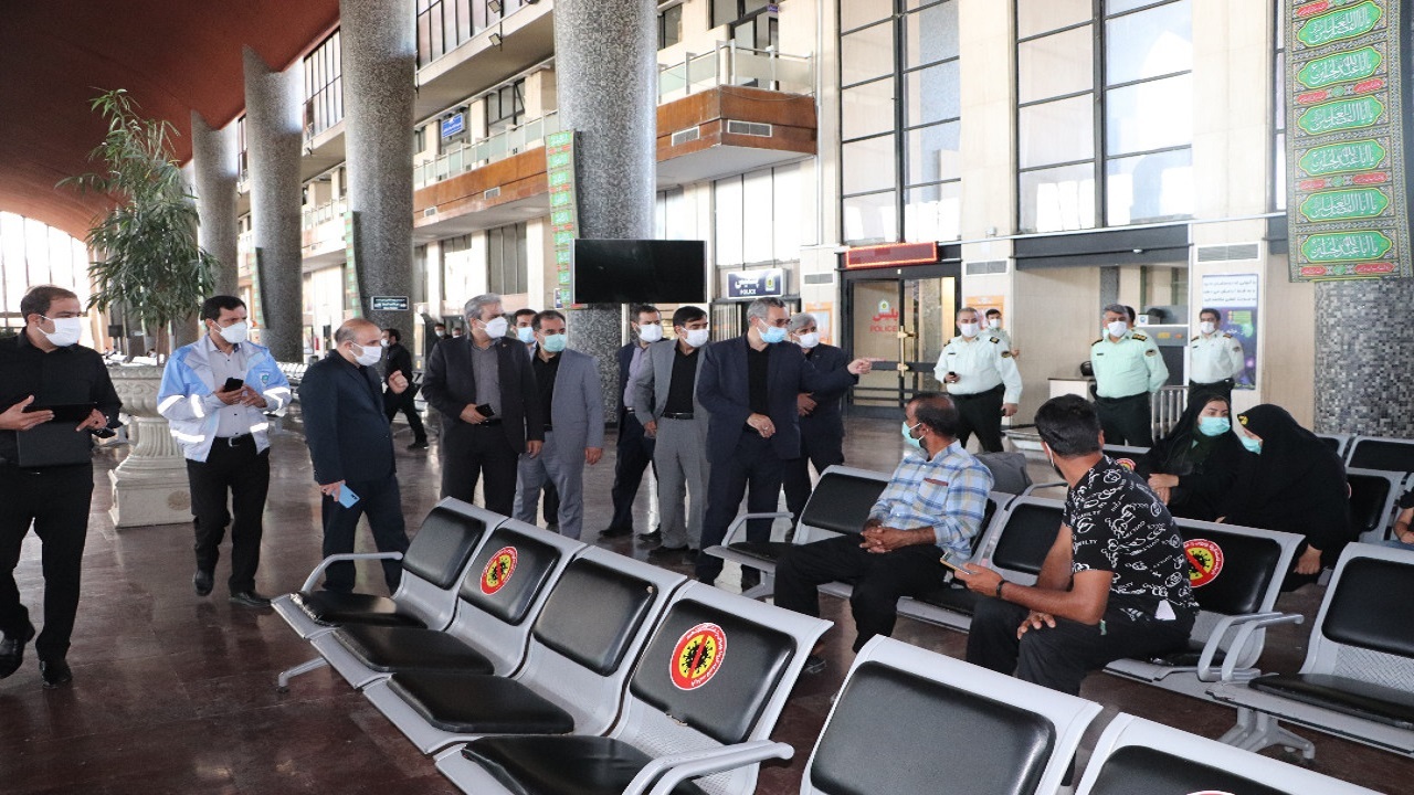 بازدید معاون استاندار خراسان رضوی از راه آهن، فرودگاه و پایانه مسافربری مشهد