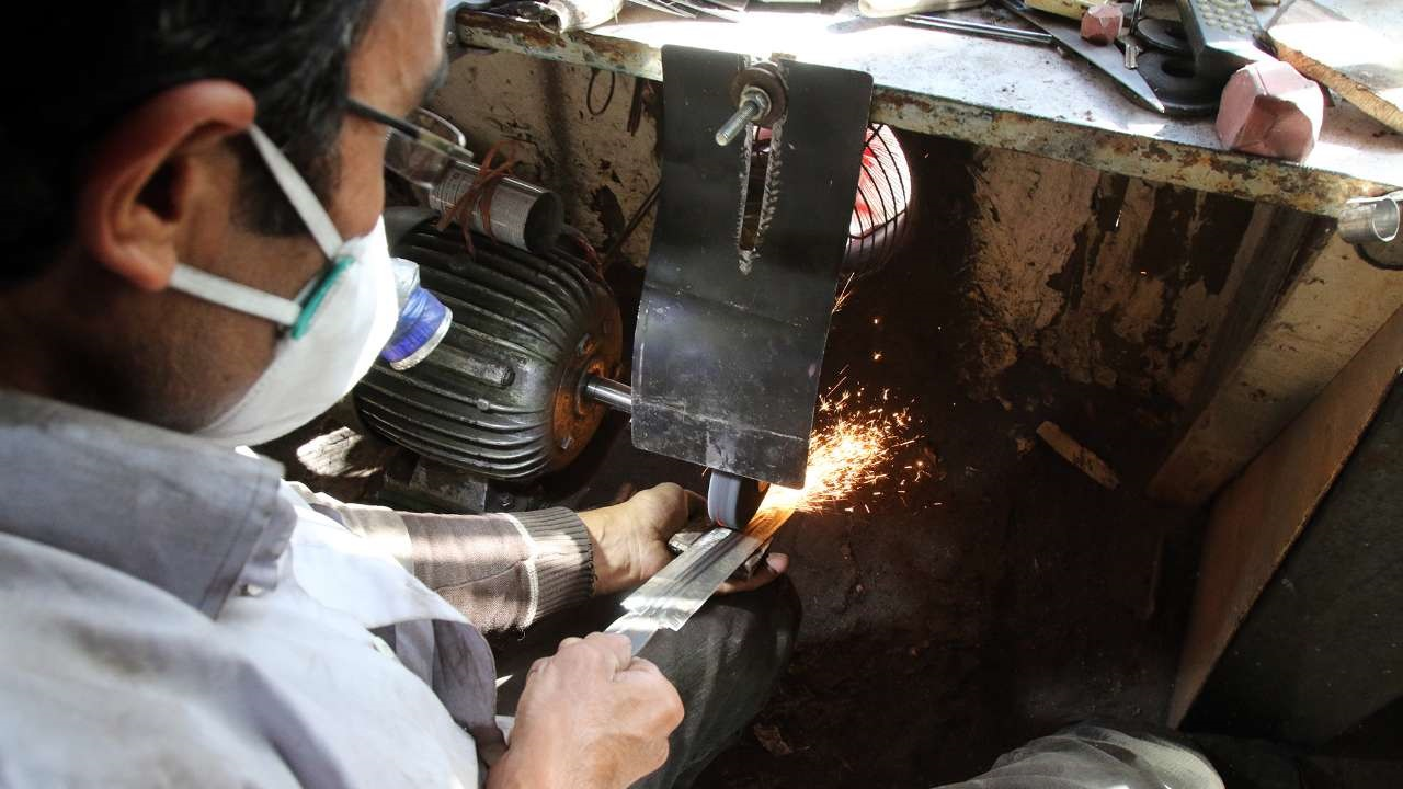 نیمی از ظرفیت اشتغال زنجان در صنایع کوچک