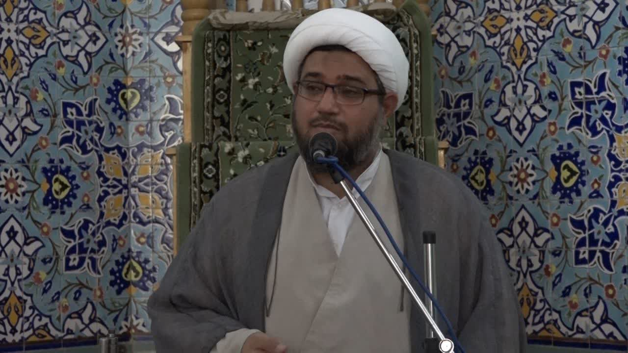 مجالس عزاداری‌ امام حسین (ع) مایه‌ی برکت است