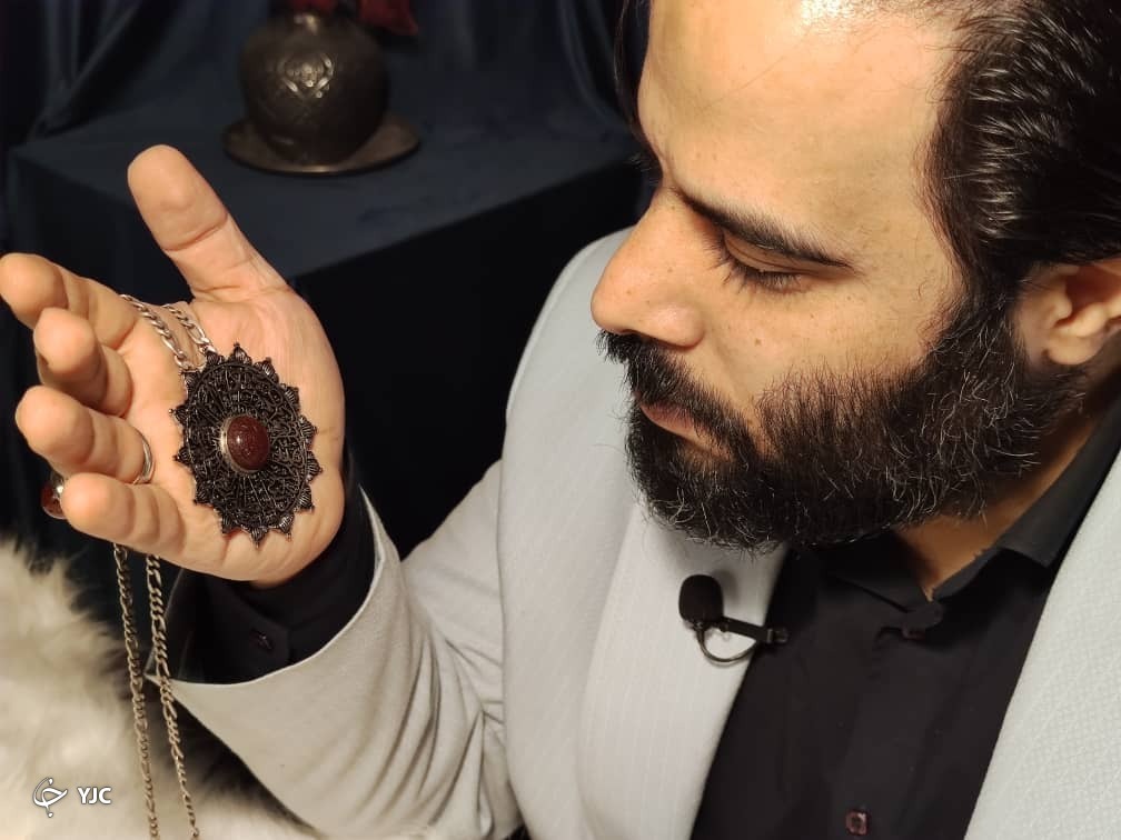 استاد علی جنگی هنرمند قلم زنی