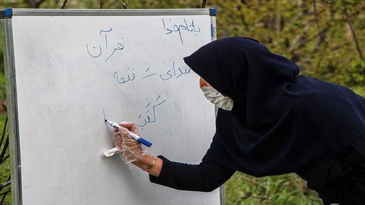 استخدام هزار و ۳۰۰ نفر از معلمان خرید خدمت در خراسان رضوی