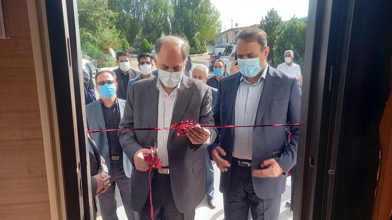 افتتاح اولین جوار کارگاهی آموزش تکثیر گل و گیاه کشور در آبیک