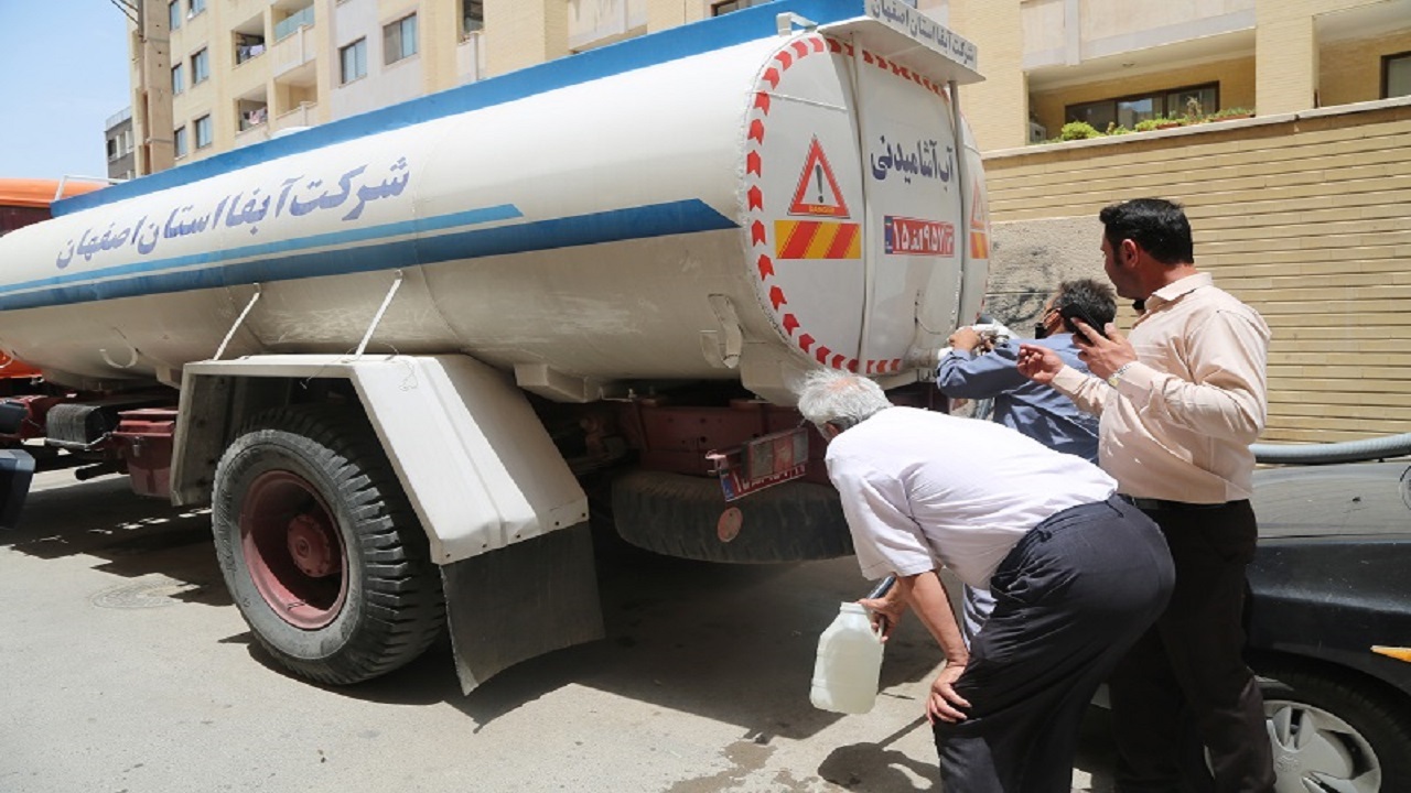 افزایش آبرسانی سیار در پی گرمای دوباره هوا