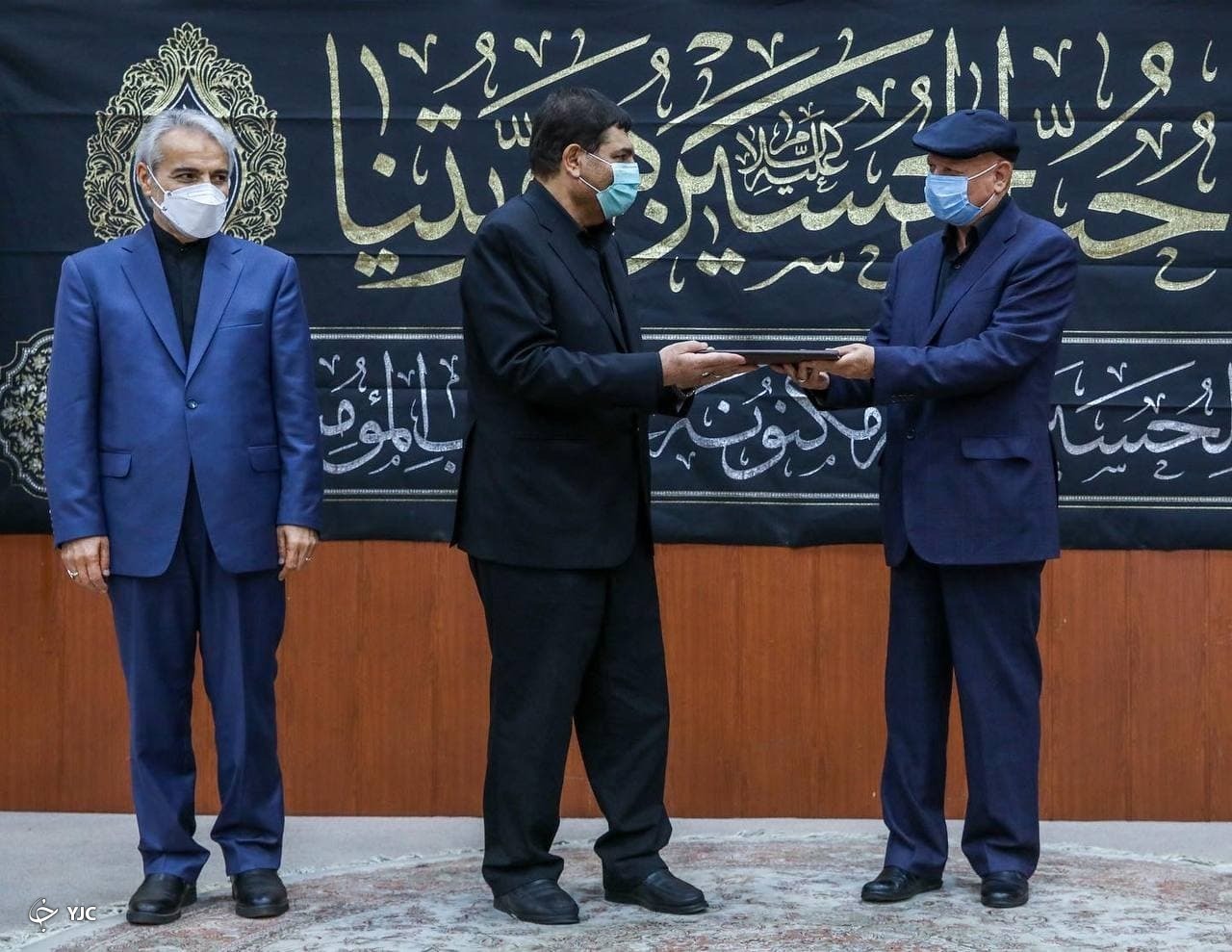 دولت ۶۵۰ هزار میلیارد تومان به بانک&zwnj;ها بدهکار است/فکری به حال کسری بودجه باید کرد