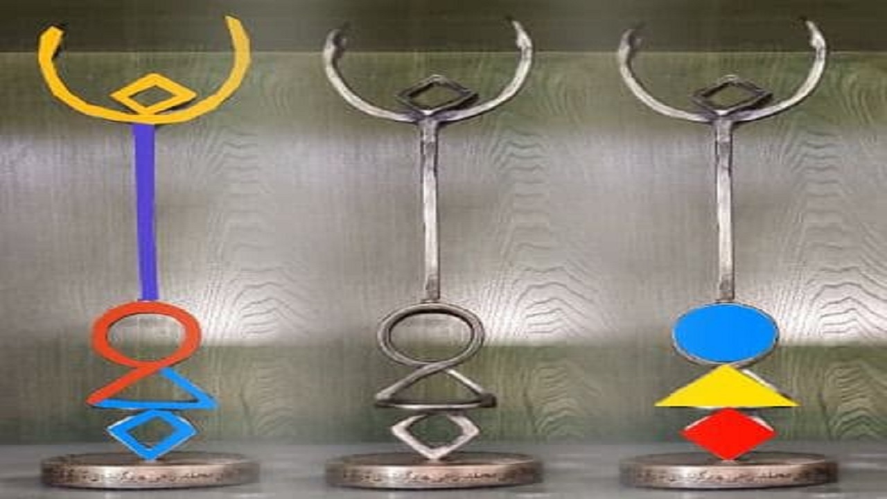 فرزاد ادیبی تندیس جدید جشنواره هنر‌های تجسمی جوانان را طراحی کرد/ نگاهى به مفرغ‌های لرستان