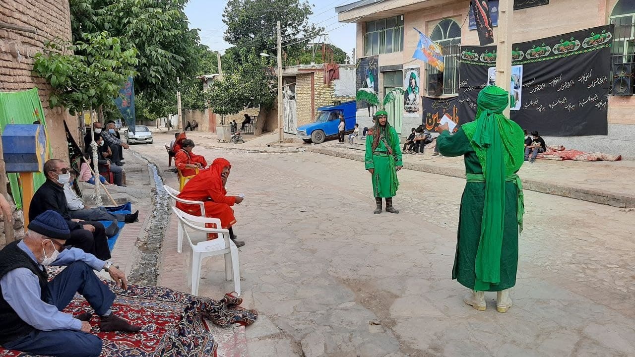 تصاویری از برگزاری مراسم تعزیه‌خوانی در روستای توآباد آبگرم