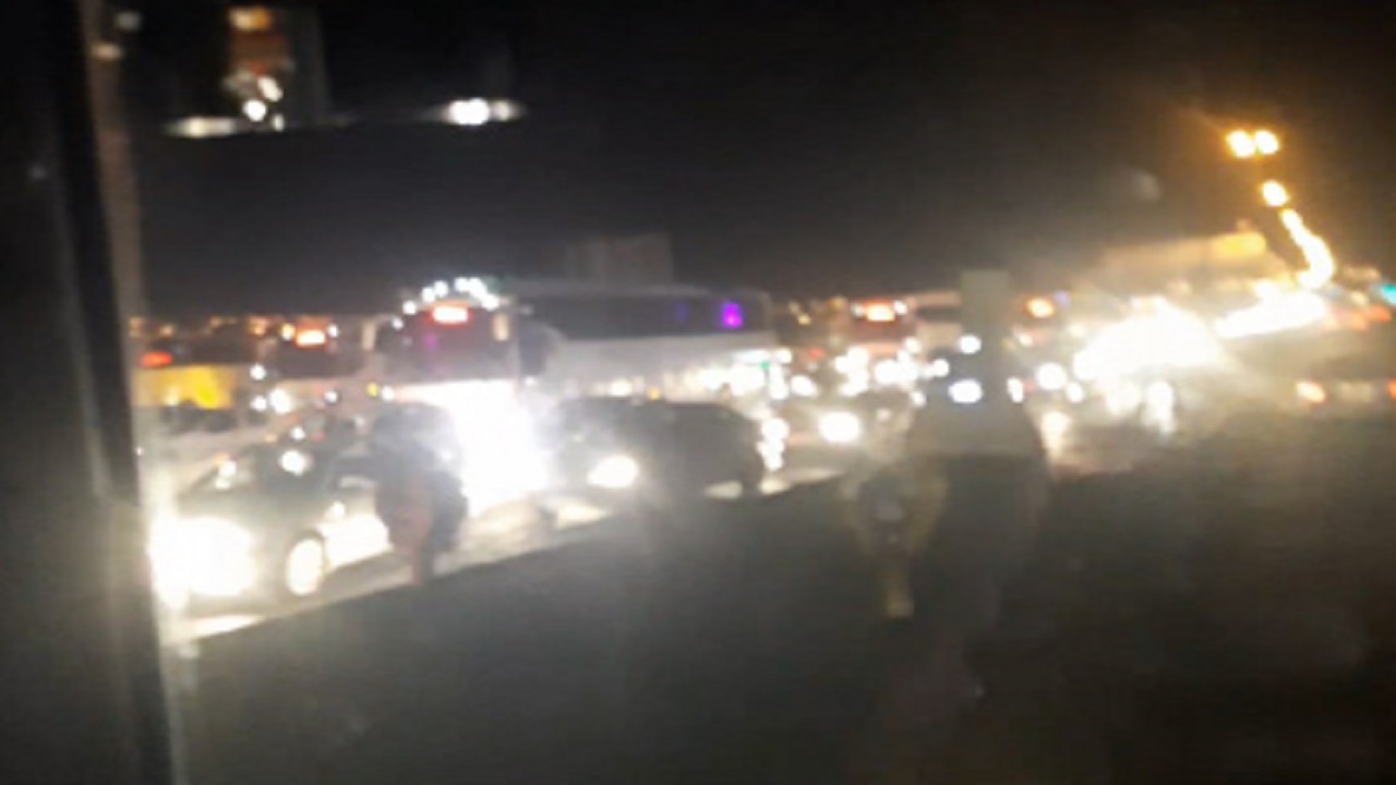 هجوم مردم به جاده‌ها قبل از آغاز منع تردد بین شهری + فیلم