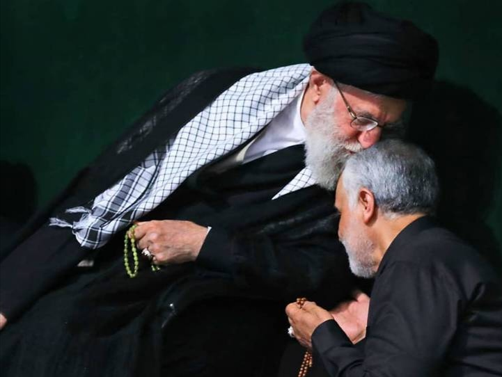از نحوه عزاداری سردارسلیمانی در ایام محرم و صفر تا کتابهایی که نخوانده ماند / ما ملت امام حسینیم چگونه شکل گرفت؟ از نحوه عزاداری سردارسلیمانی در ایام محرم و صفر تا کتابهایی که نخوانده ماند / ما ملت امام حسینیم چگونه شکل گرفت؟