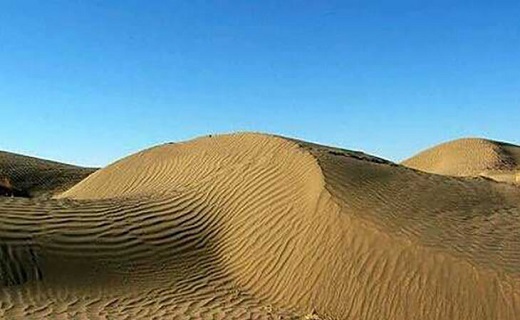 ریز جثه های نفس گیر در ریه های کویر/ وقتی گرد و غبار تن خشک خراسان جنوبی را رنجور می کند