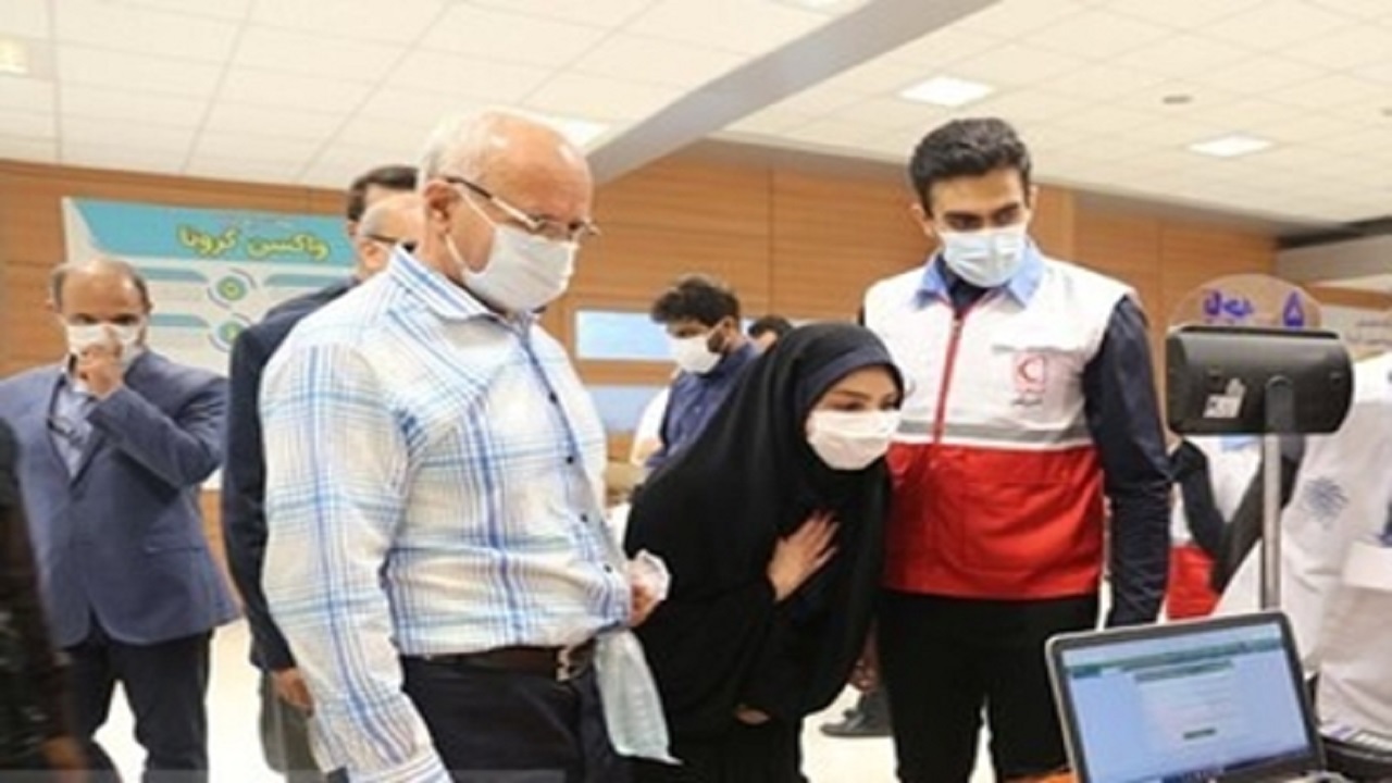 مشارکت چشمگیر دانشجویان علوم پزشکی در اجرای طرح ملی واکسیناسیون