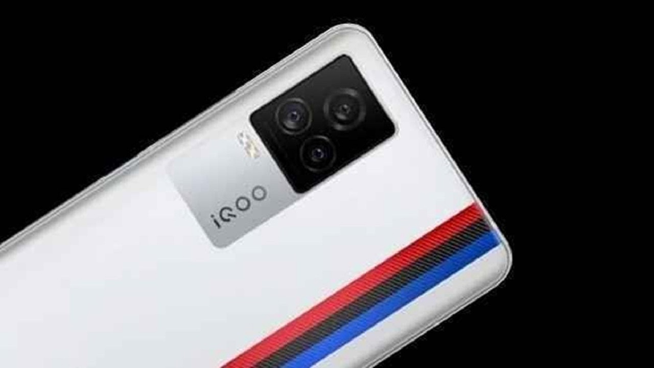 رونمایی از گوشی iQOO 8 Pro به همراه جدیدترین تراشه اسنپدراگون